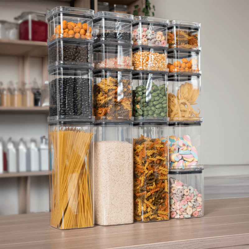 Despensa organizada com potes herméticos TokCasa